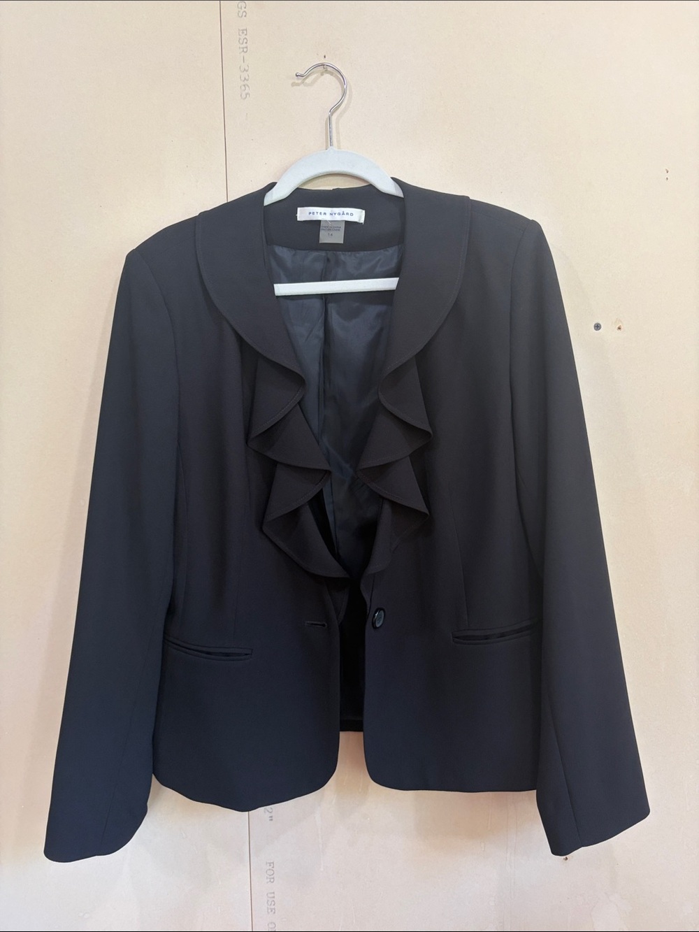 Peter Nygård Black Ruffle Collar Blazer Size 14